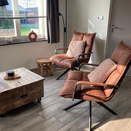 Bungalow Op Bedrijf Met Melkkoeien Де-Коксдорп Экстерьер фото