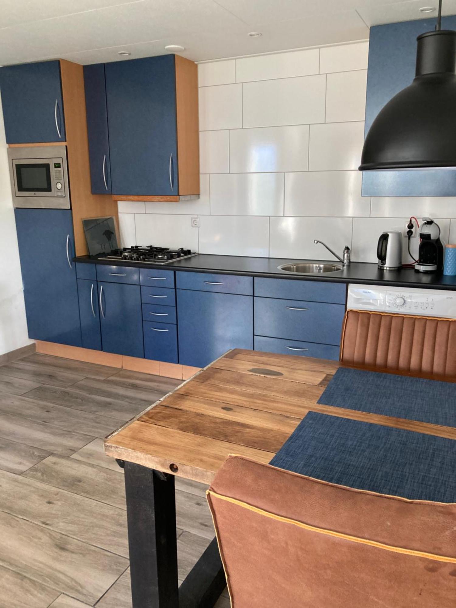 Bungalow Op Bedrijf Met Melkkoeien Де-Коксдорп Экстерьер фото